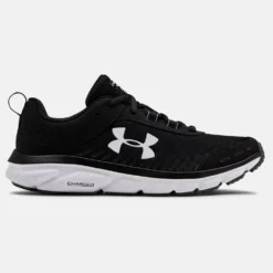 Under Armour Women's Assert 8