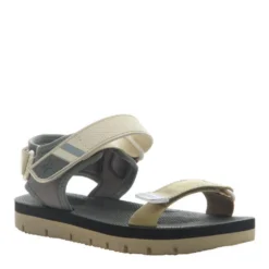 OTBT Flaat Sandals