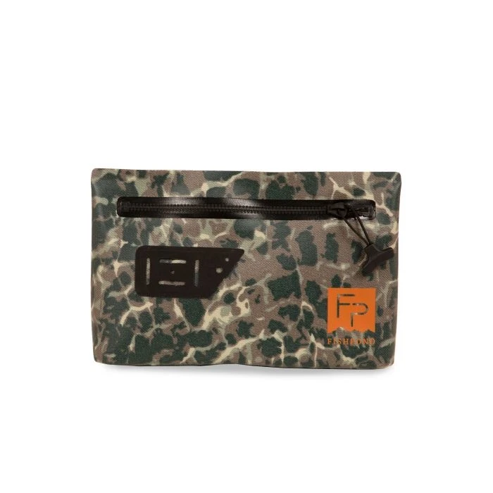 Fishpond Inc. Thunderhead Submersible Pouch 1 Fishpond Inc. Thunderhead Submersible Pouch