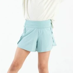 Free Fly Girls' Bamboo-Lined Breeze Short